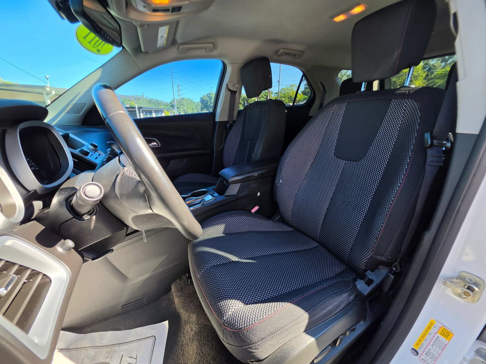 Used 2011 Chevrolet Equinox LT w/ Driver Convenience Package FWD image 14