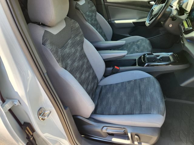 Certified 2022 Volkswagen ID.4 Pro AWD/4WD image 12