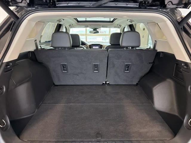 Used 2023 GMC Terrain Denali w/ Denali Premium Package image 20