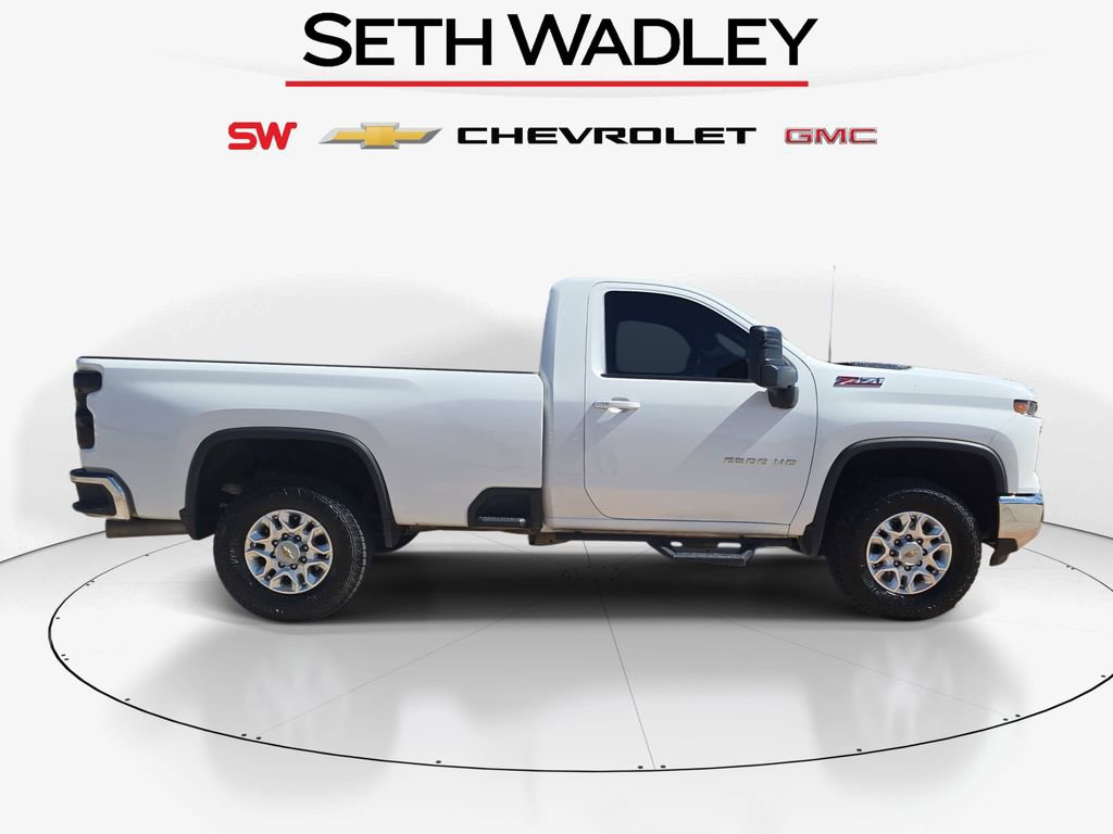 Used 2024 Chevrolet Silverado 2500 LT w/ Convenience Package image 5