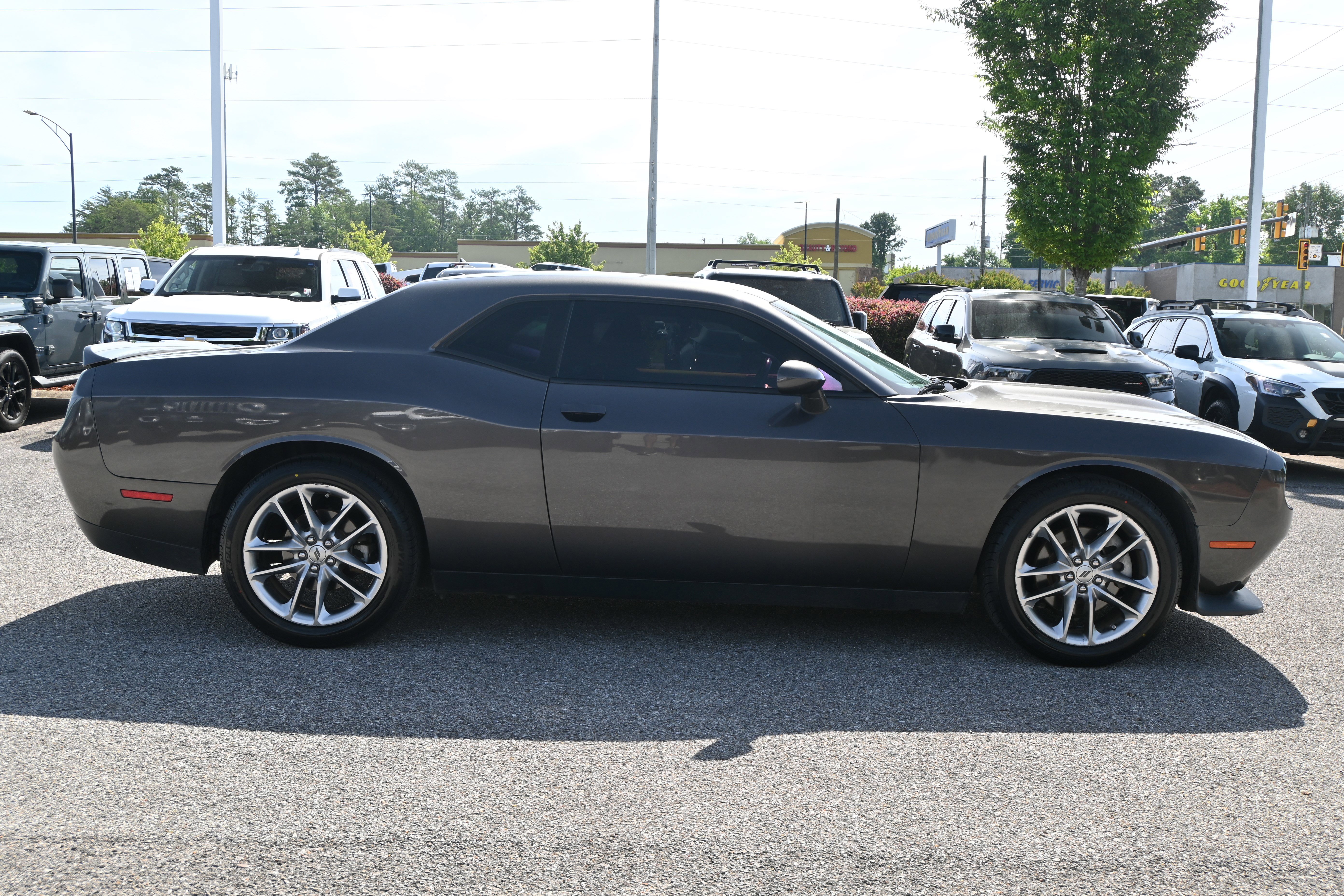 Used 2022 Dodge Challenger GT image 16