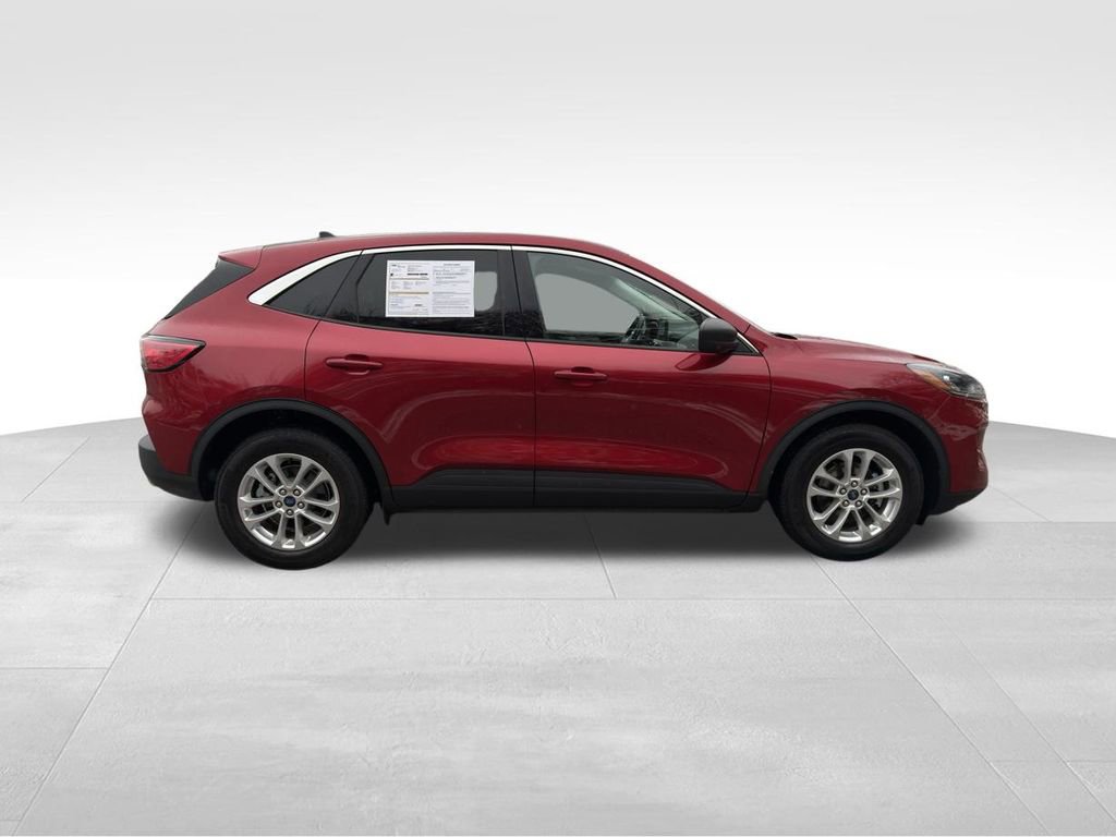 Certified 2022 Ford Escape SE w/ Convenience Package image 4