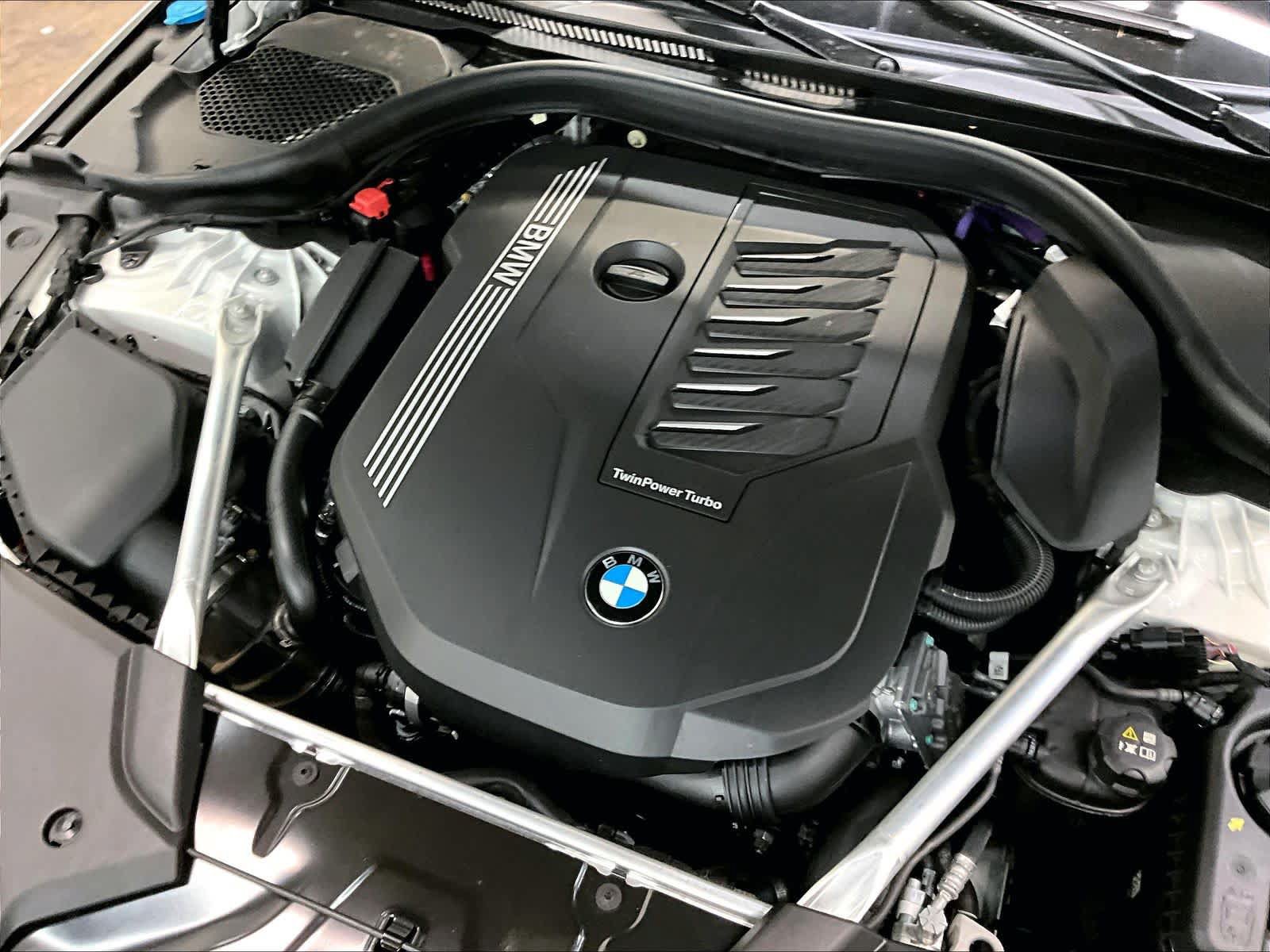 Used 2023 BMW 540i w/ M Sport Package RWD image 34