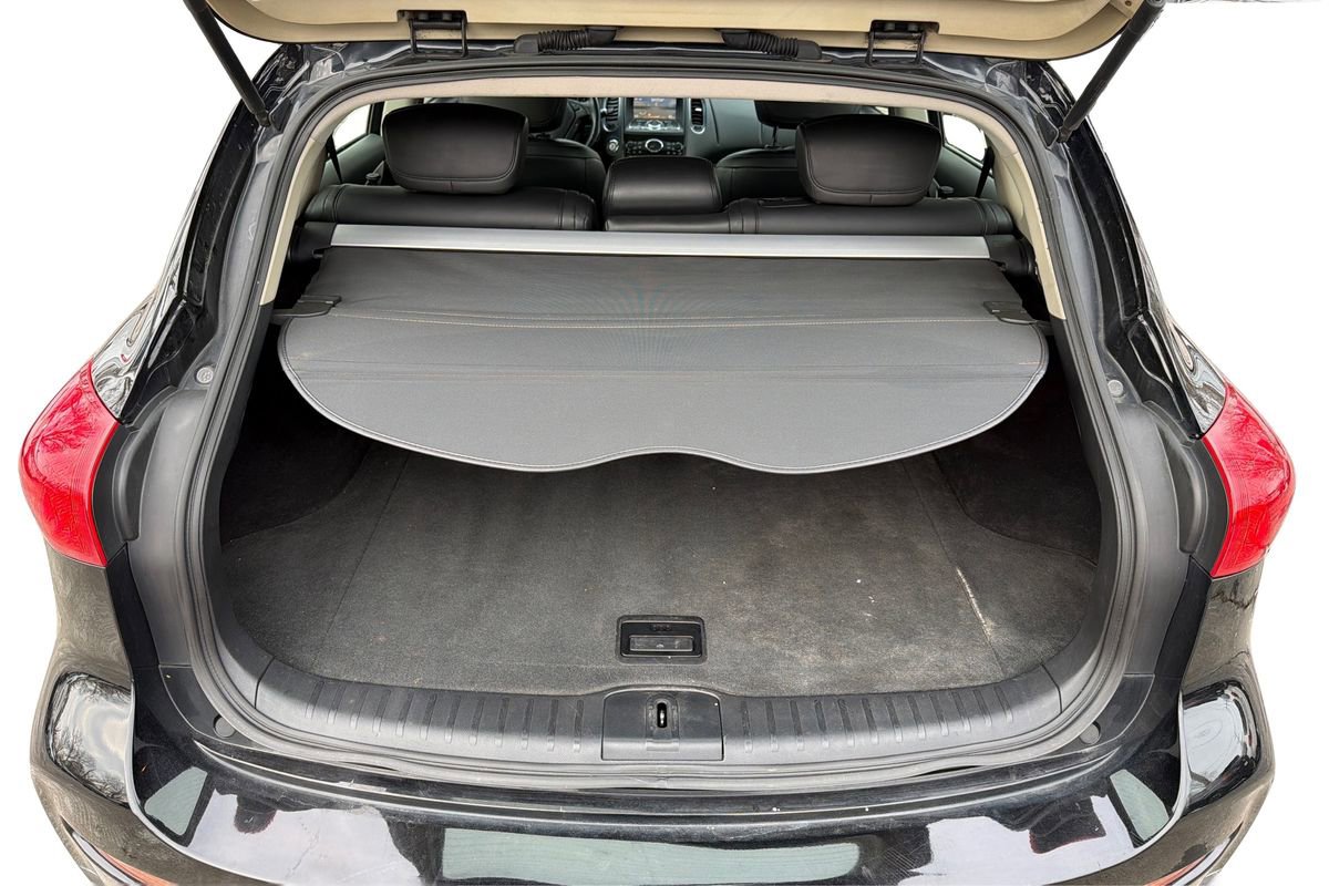 Used 2017 INFINITI QX50 AWD image 12