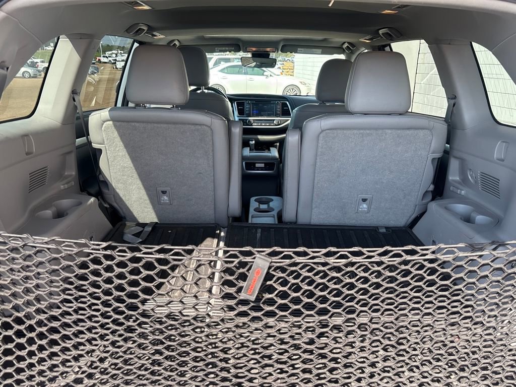 Used 2019 Toyota Highlander XLE image 33