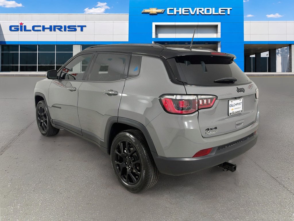 Used 2023 Jeep Compass Latitude AWD/4WD image 6