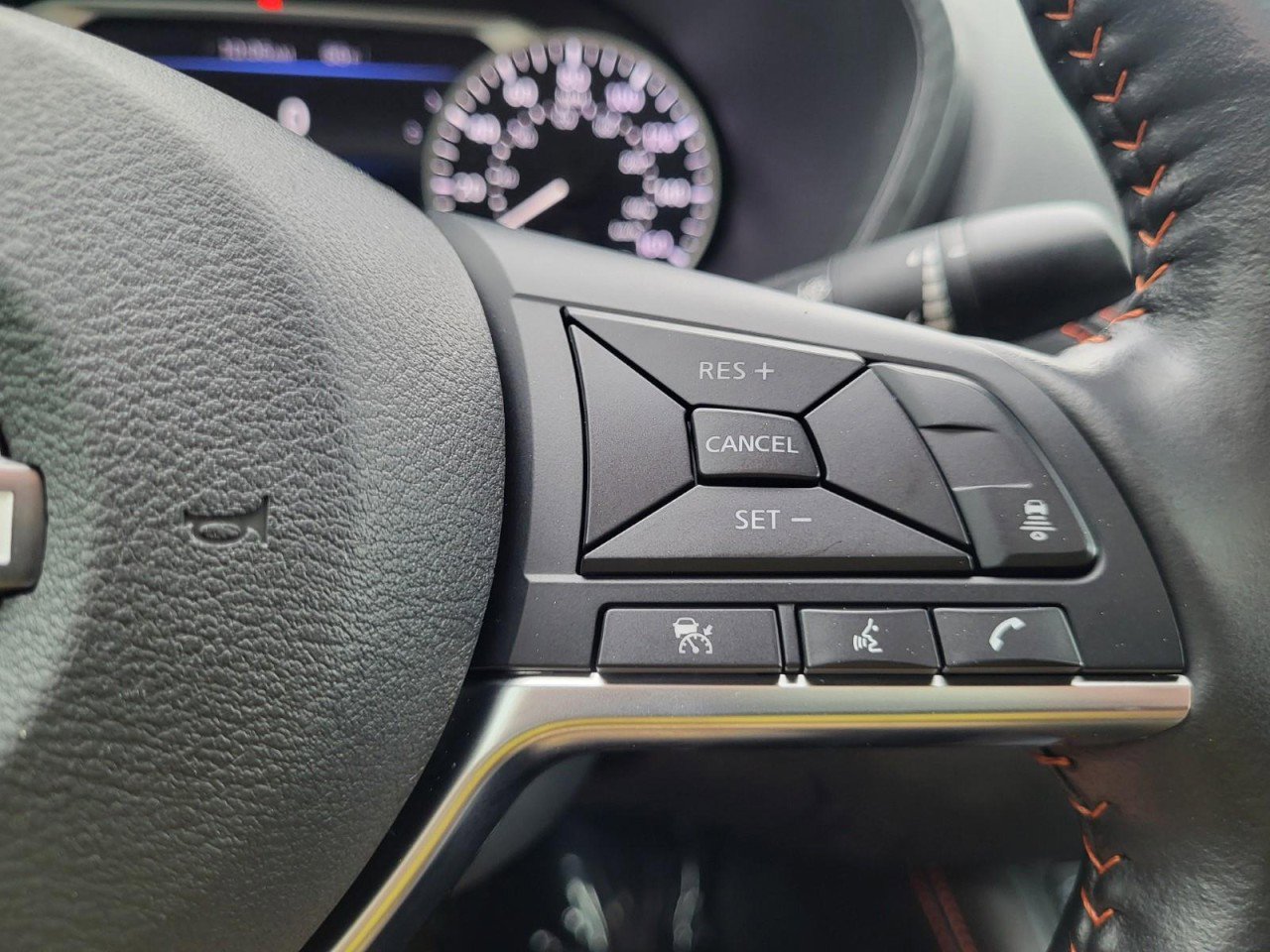 Used 2024 Nissan Sentra SR w/ SR Premium Package image 22