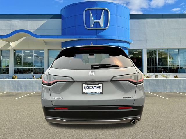 Used 2024 Honda HR-V Sport image 3