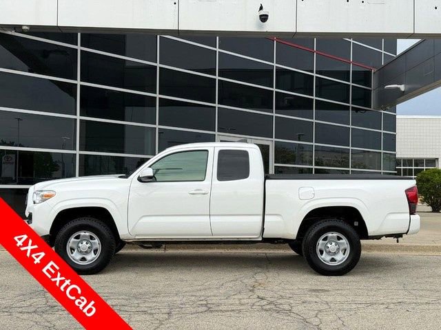 Used 2023 Toyota Tacoma SR w/ SR Convenience Package AWD/4WD image 6