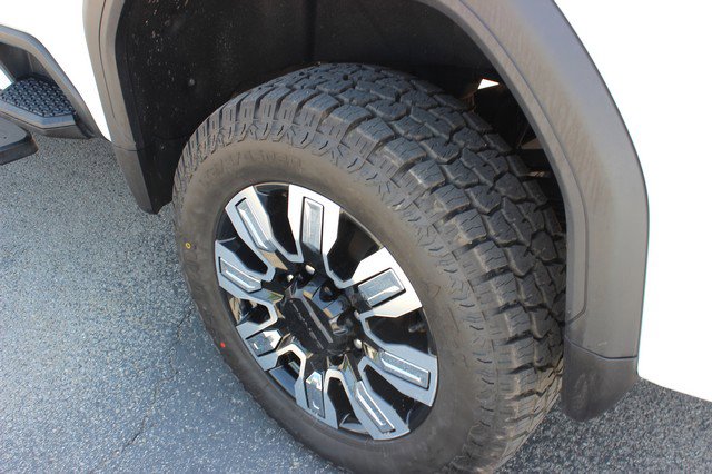 Used 2024 GMC Sierra 3500 Denali w/ Denali Reserve Package image 3
