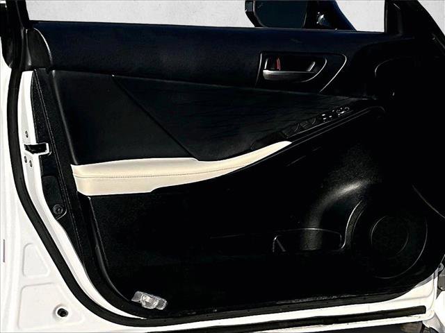 Used 2021 Lexus IS 350 F Sport w/ Navigation Package image 18