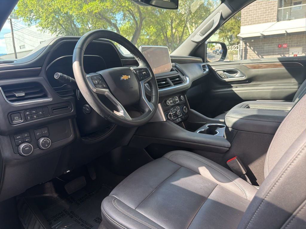 Used 2023 Chevrolet Tahoe LT w/ Luxury Package image 13