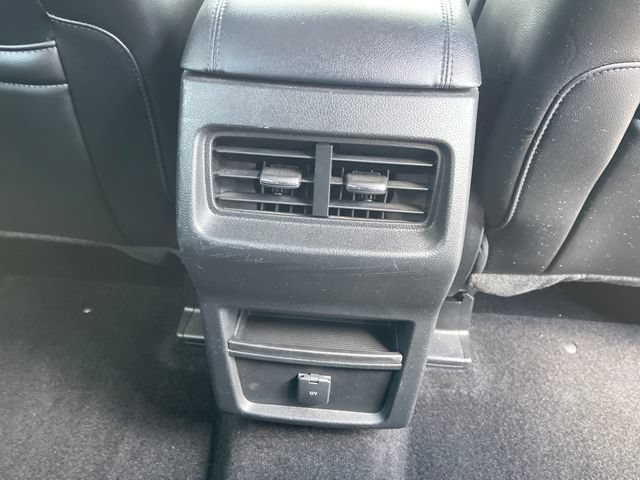 Used 2020 Ford Edge SEL w/ Cold Weather Package AWD/4WD image 31