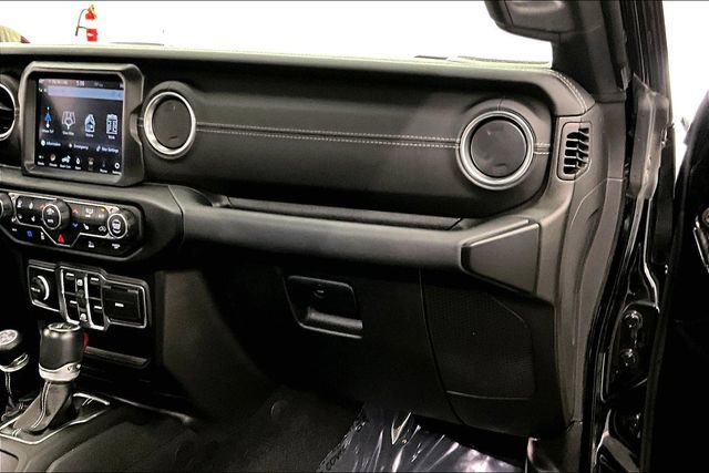 Used 2023 Jeep Wrangler Unlimited Sahara w/ Cold Weather Group image 19