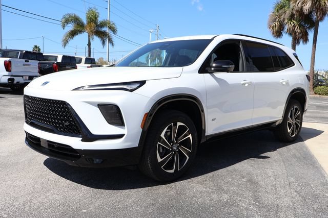 New 2026 Buick Enclave Sport Touring w/ Power Package FWD image 4