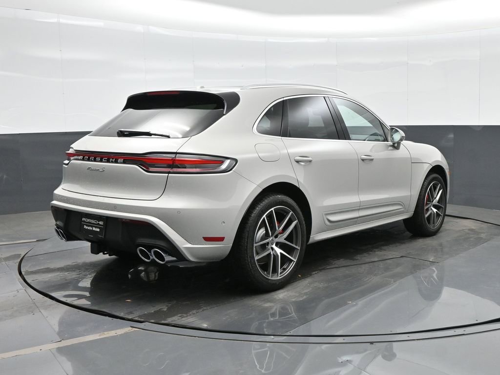 New 2026 Porsche Macan S AWD/4WD image 7