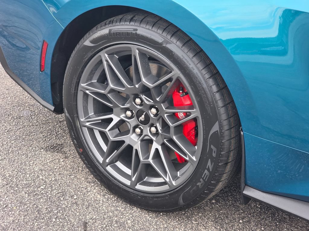 New 2026 Ford Mustang GT Premium w/ GT Performance Package RWD image 27
