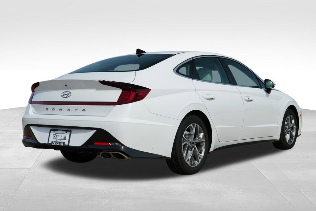 Certified 2023 Hyundai Sonata SEL w/ Preferred Accessory Package image 8
