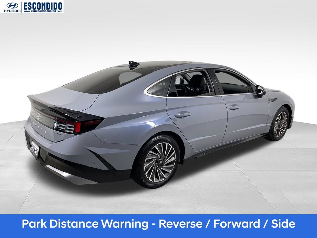 Certified 2025 Hyundai Sonata Limited FWD image 5