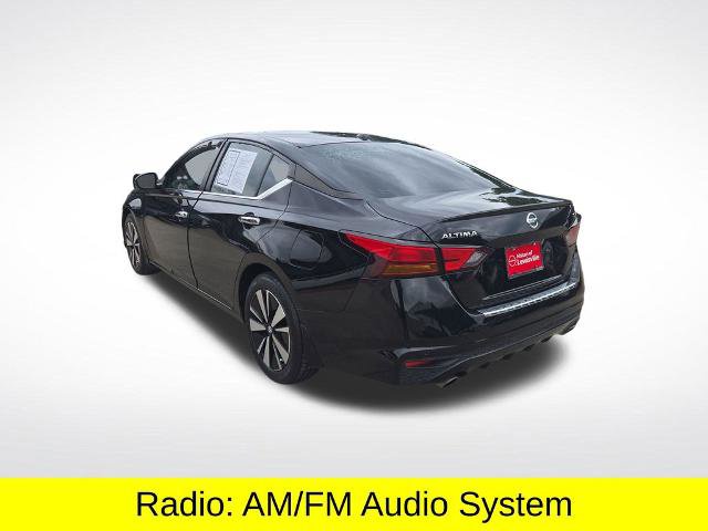 Certified 2021 Nissan Altima 2.5 SV w/ SV Premium Package FWD image 3