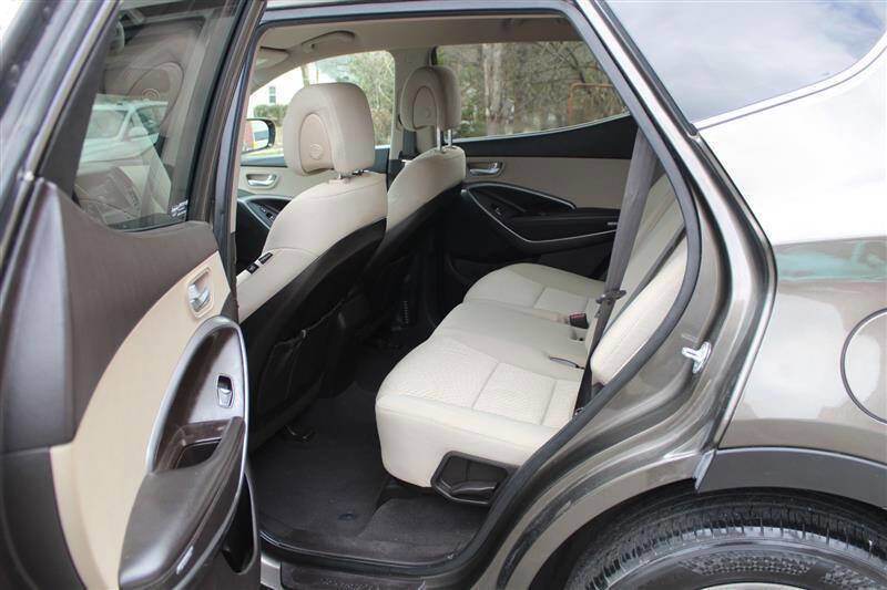 Used 2013 Hyundai Santa Fe Sport 2.0T AWD/4WD image 21