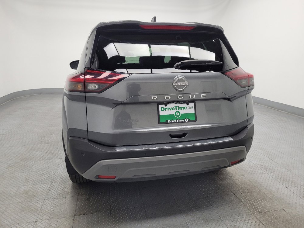 Used 2023 Nissan Rogue S image 6