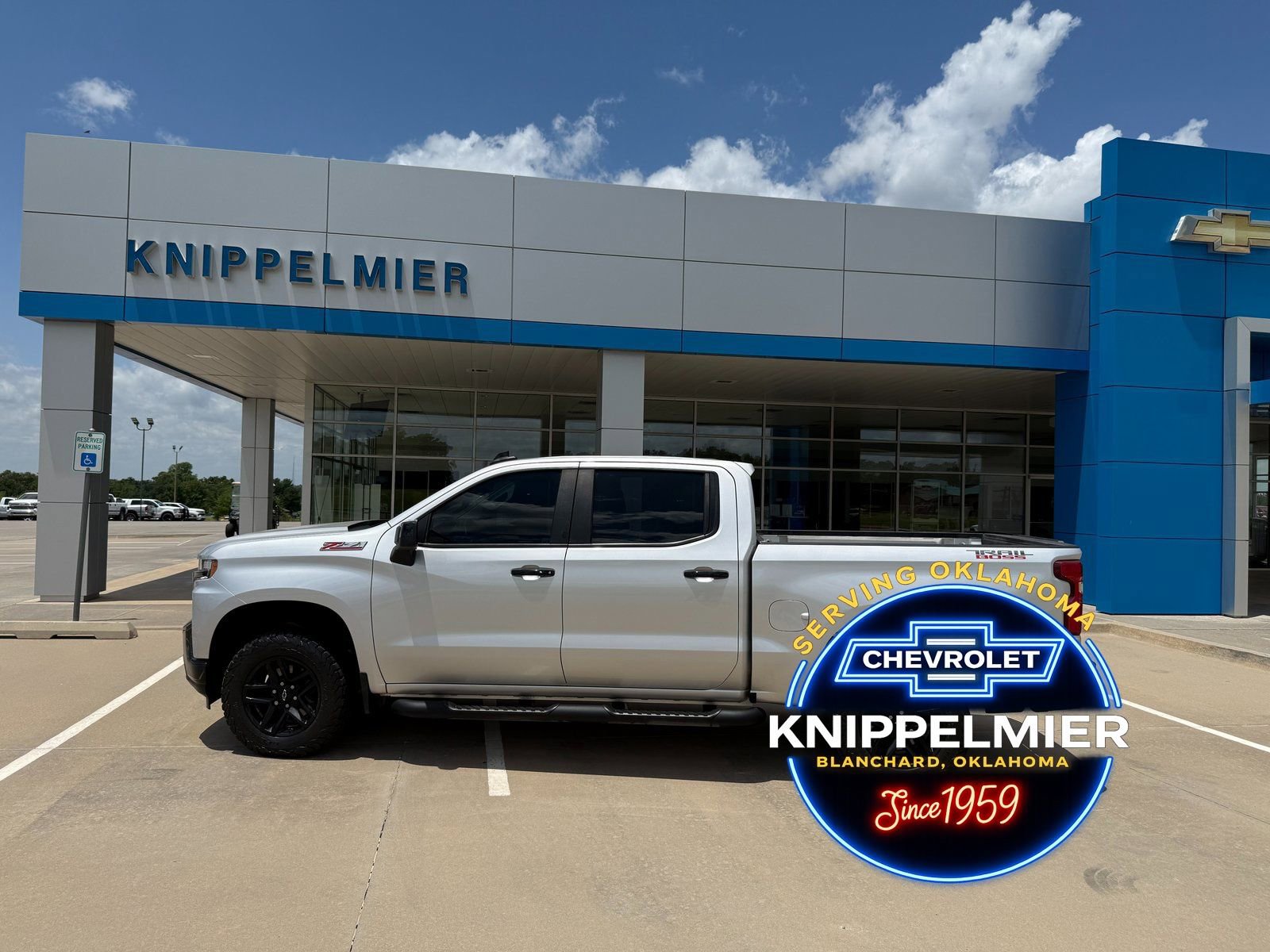 Used 2021 Chevrolet Silverado 1500 LT Trail Boss w/ LPO, Dark Essentials Package image 1
