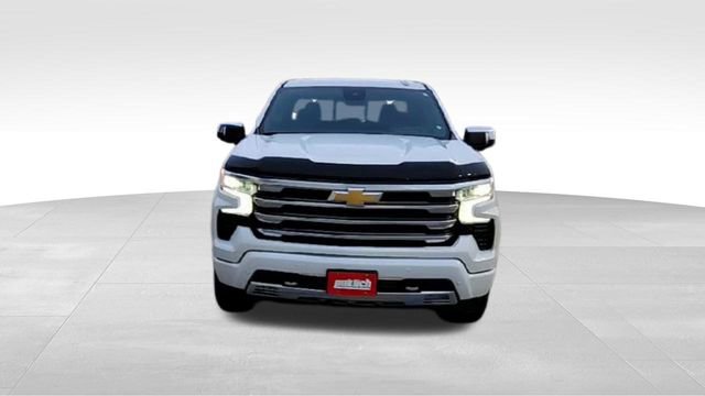 Certified 2024 Chevrolet Silverado 1500 High Country w/ Technology Package image 3
