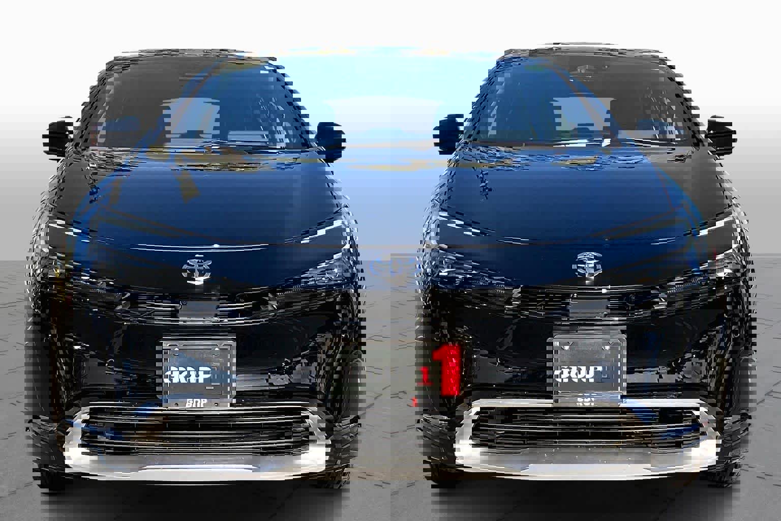 New 2026 Toyota Prius Plug-In Hybrid image 3