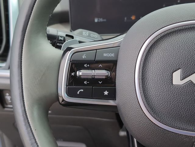 Used 2024 Kia Sorento SX Prestige w/ Sage Leather Package image 25