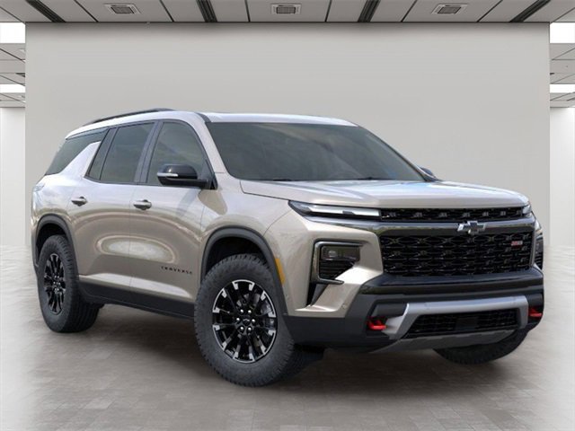 New 2026 Chevrolet Traverse Z71 w/ Enhanced Driving Package image 1