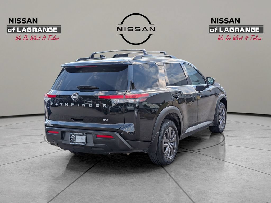 Used 2022 Nissan Pathfinder SV FWD image 5