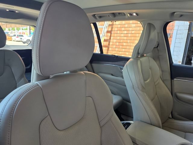 Used 2021 Volvo XC90 T8 Inscription w/ Advanced Package AWD/4WD image 14