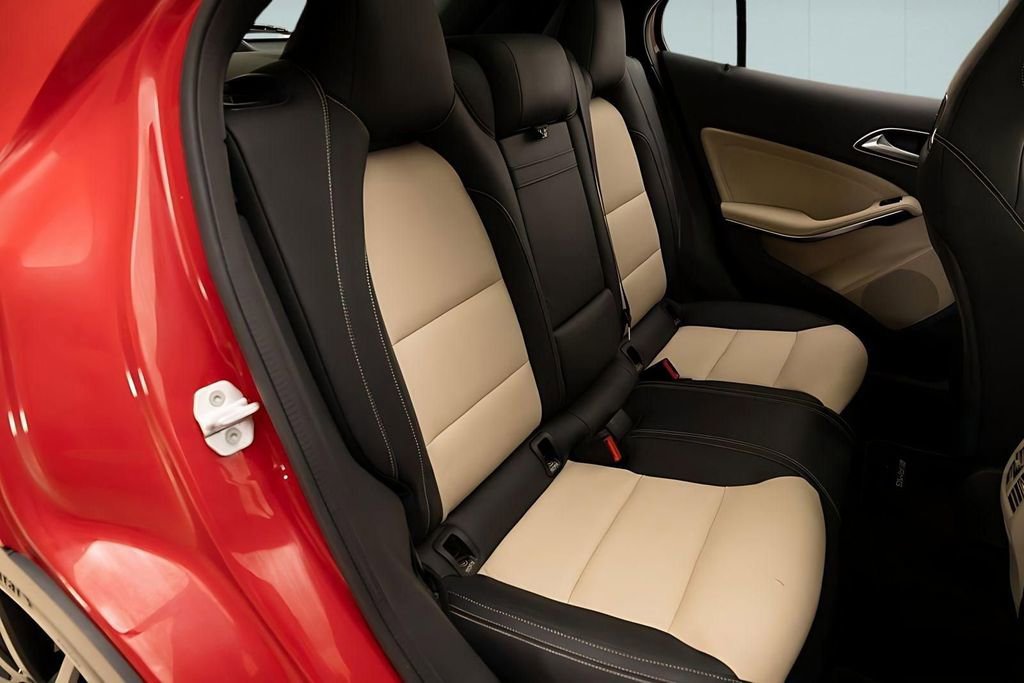 Used 2018 Mercedes-Benz GLA 45 AMG 4MATIC image 31