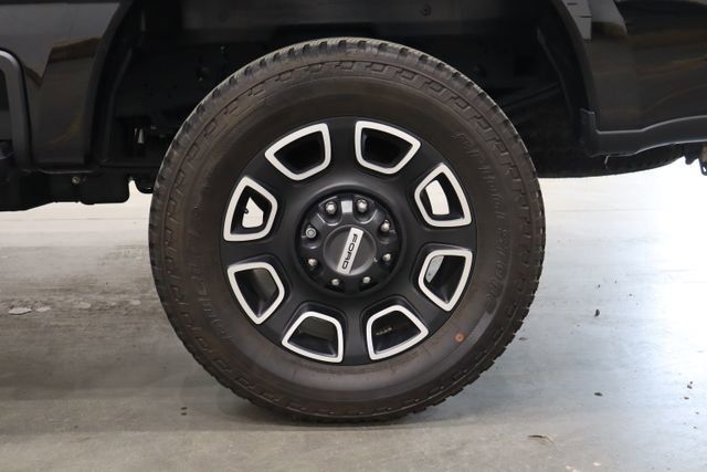 Used 2023 Ford F250 Platinum image 33