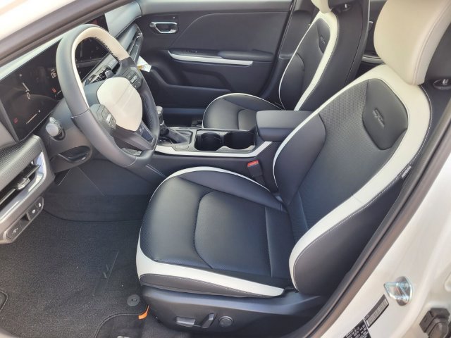 New 2026 Kia K4 EX FWD image 8