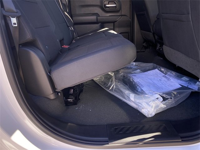 New 2026 Chevrolet Silverado 1500 Custom w/ Turbomax Blackout Package image 32