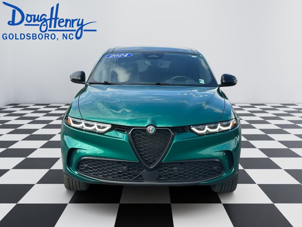 Used 2024 Alfa Romeo Tonale Veloce AWD/4WD image 8
