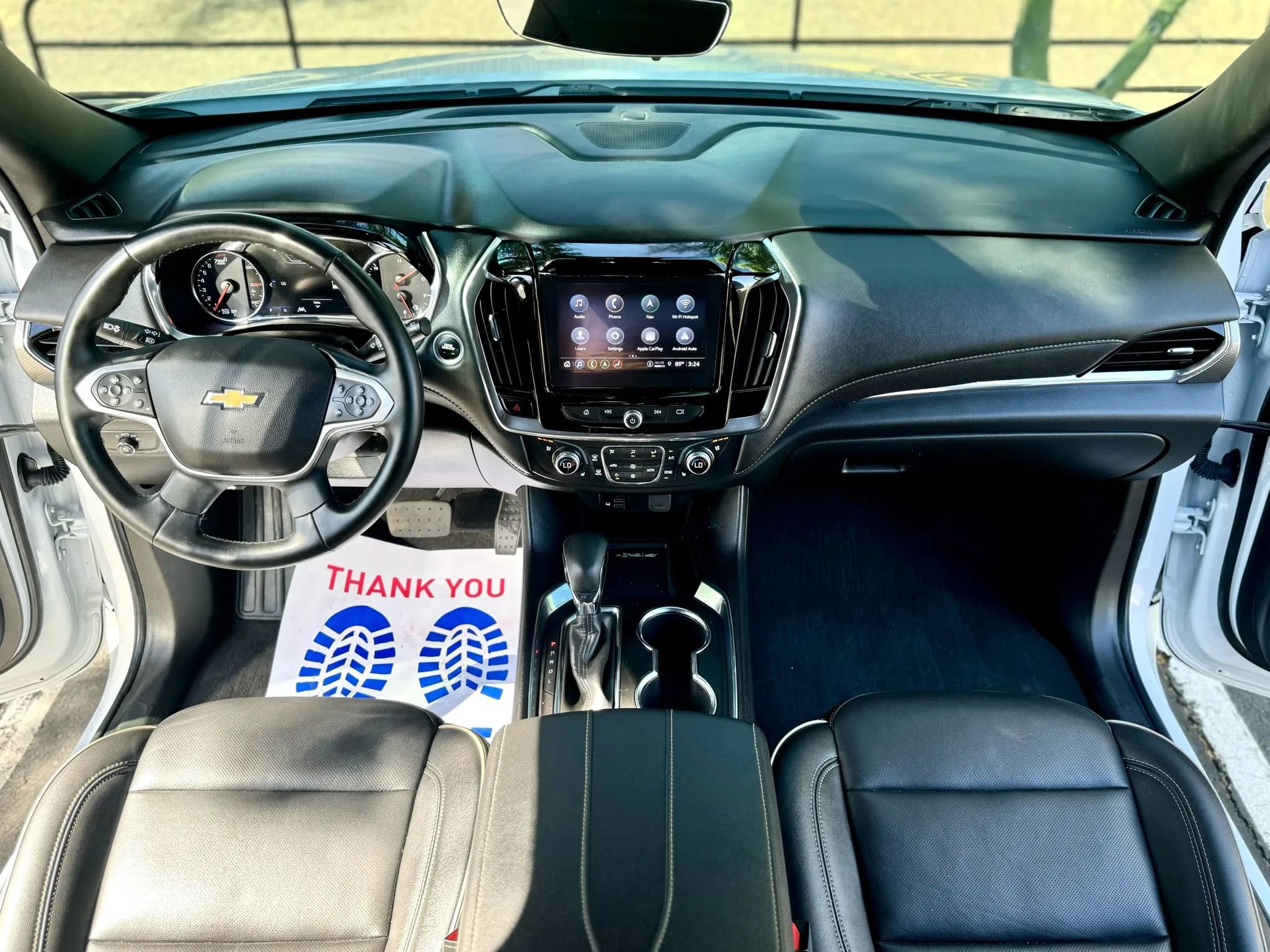 Used 2023 Chevrolet Traverse Premier image 13