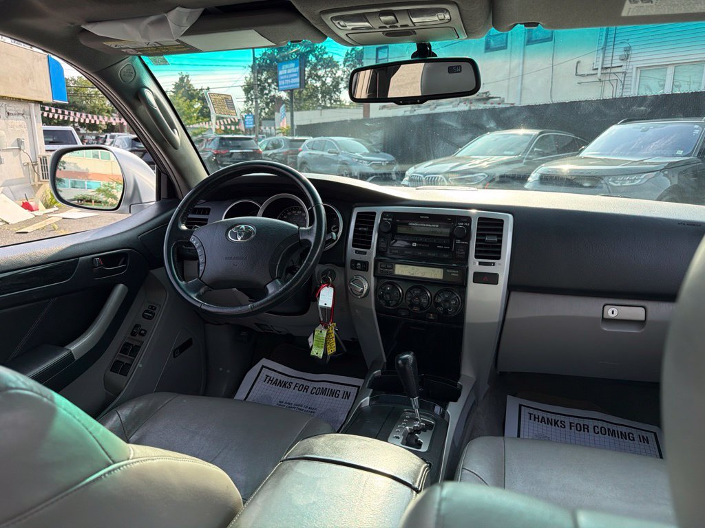 Used 2007 Toyota 4Runner Limited AWD/4WD image 22