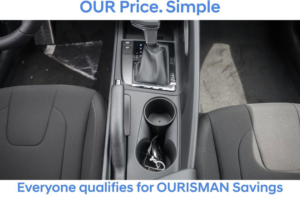 New 2025 Hyundai Elantra Sport image 24