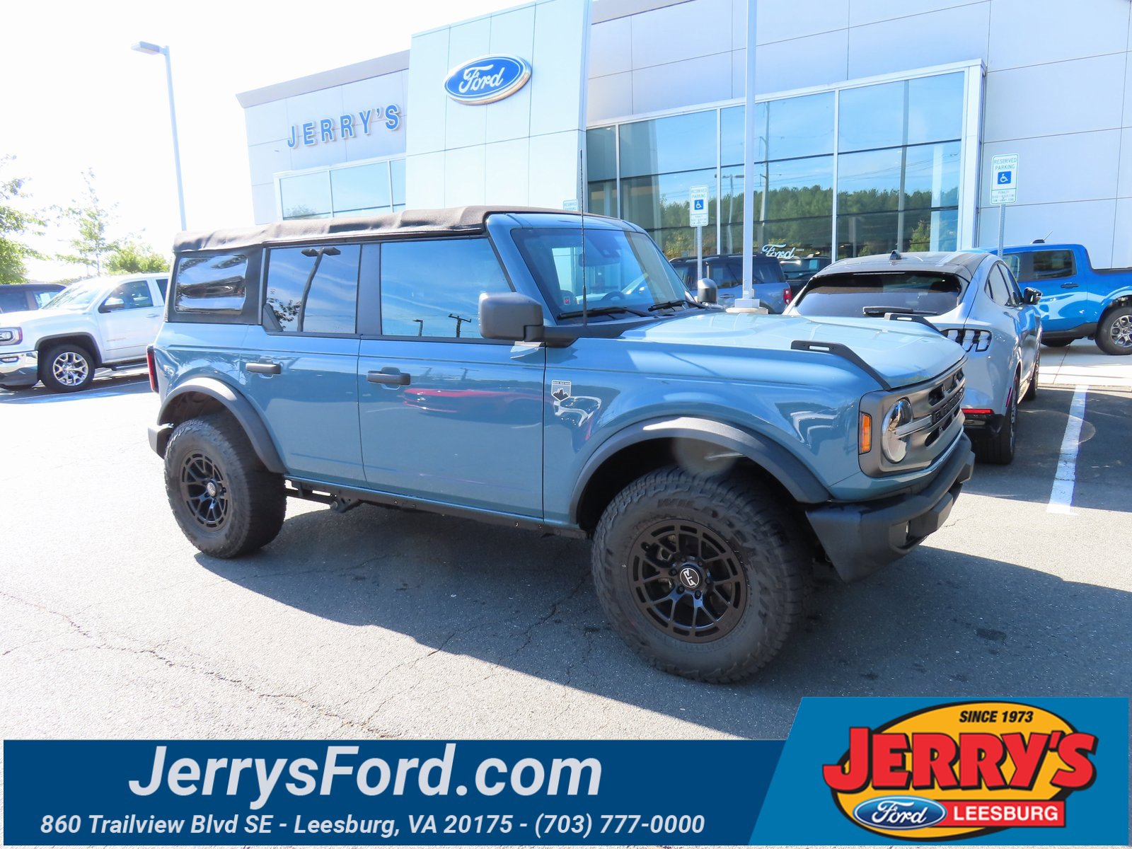 Used 2022 Ford Bronco Big Bend image 1