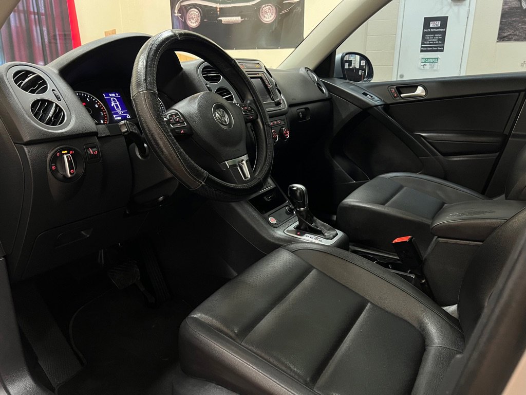 Used 2016 Volkswagen Tiguan SE image 30