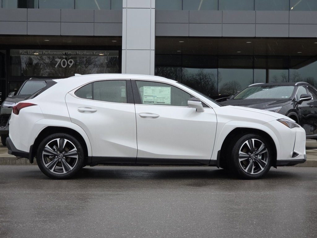New 2025 Lexus UX 300h AWD image 28