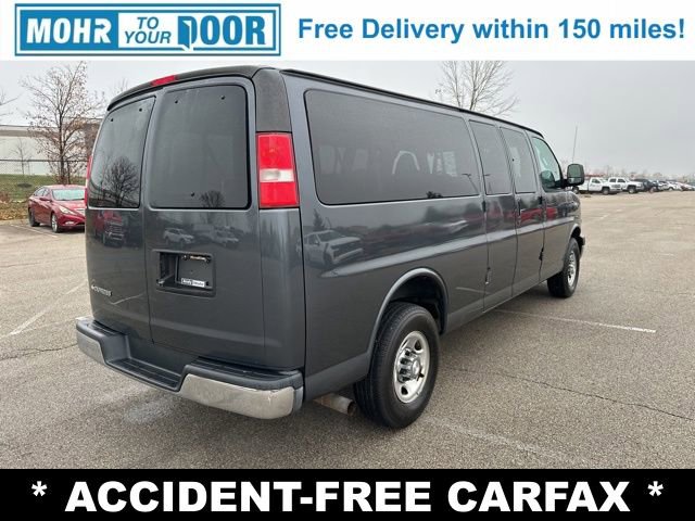 Used 2017 Chevrolet Express 3500 LT w/ LT Preferred Equipment Group image 7