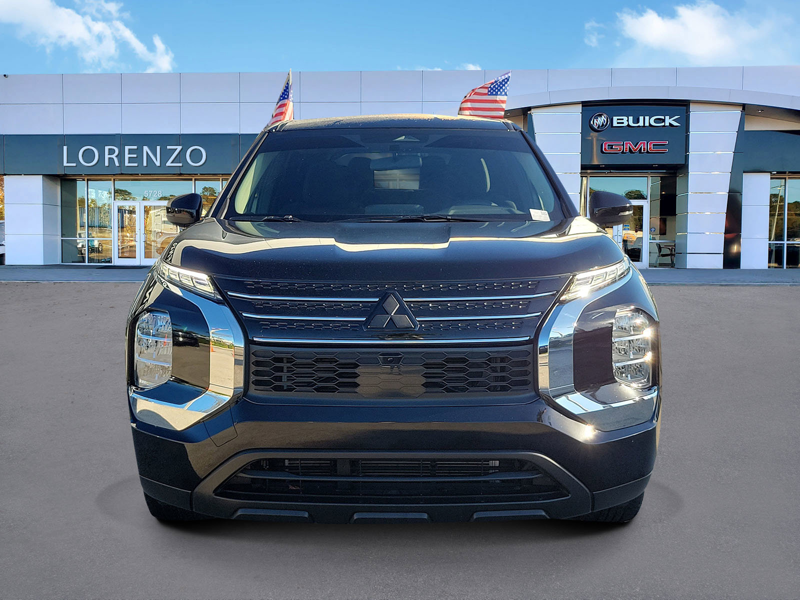 Used 2024 Mitsubishi Outlander ES video 2