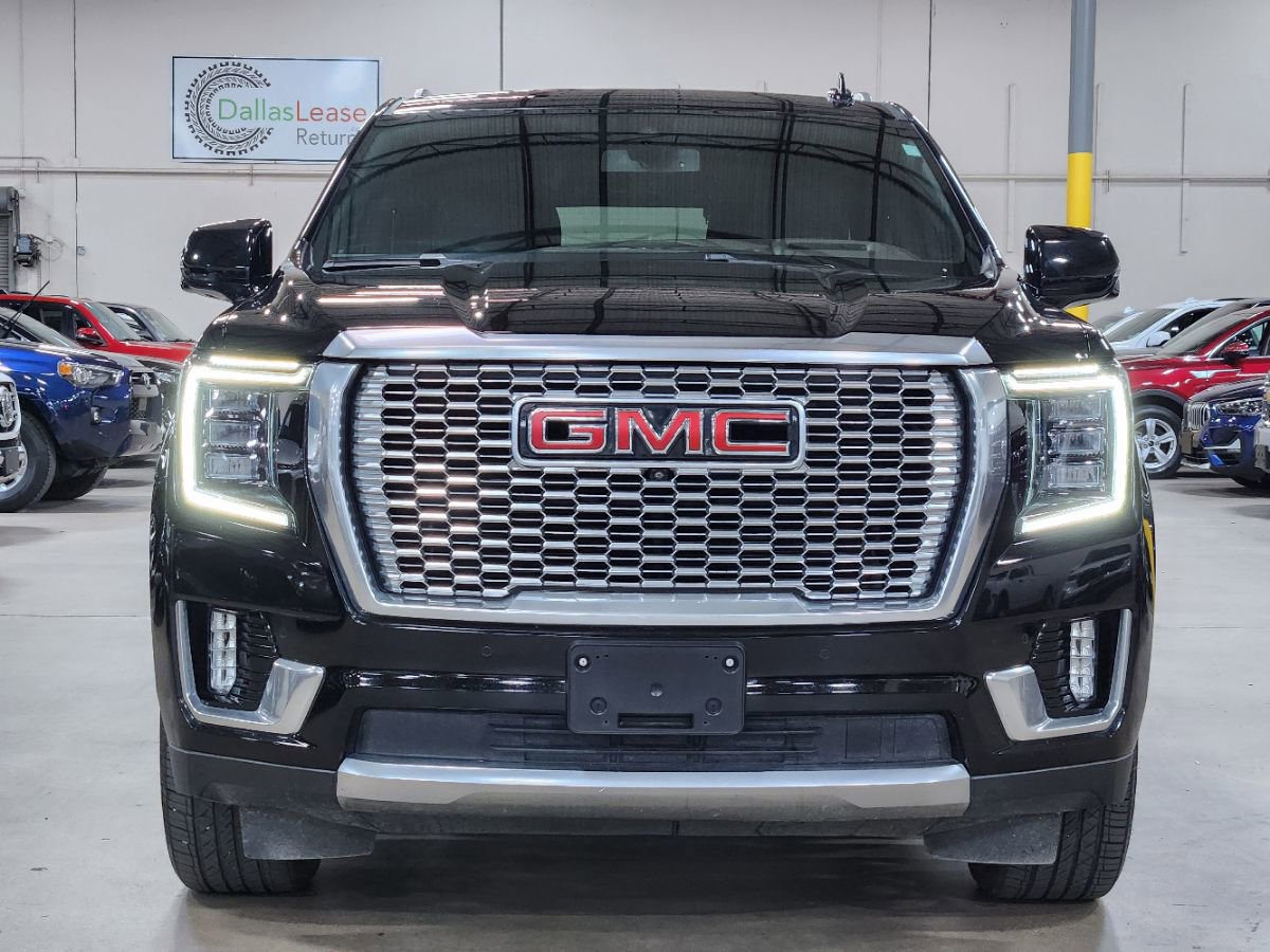 Used 2022 GMC Yukon Denali image 2