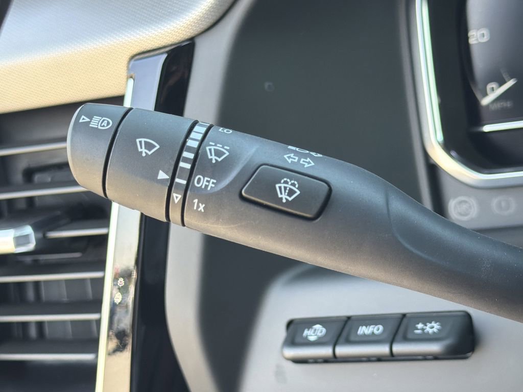 Used 2024 GMC Sierra 1500 Denali image 14