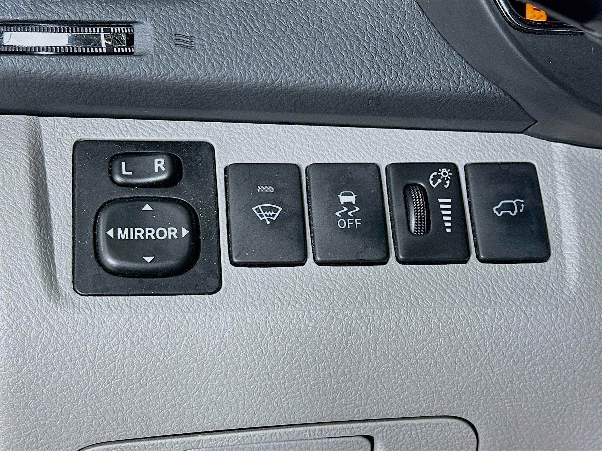 Used 2013 Toyota Highlander Limited image 17