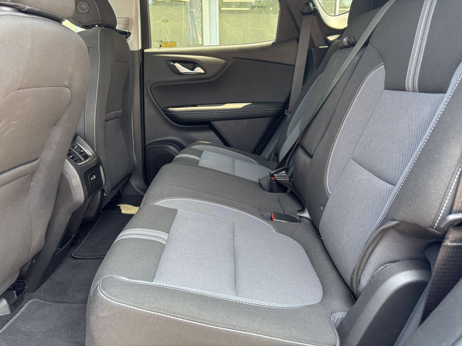 Used 2026 Chevrolet Blazer LT AWD/4WD image 27